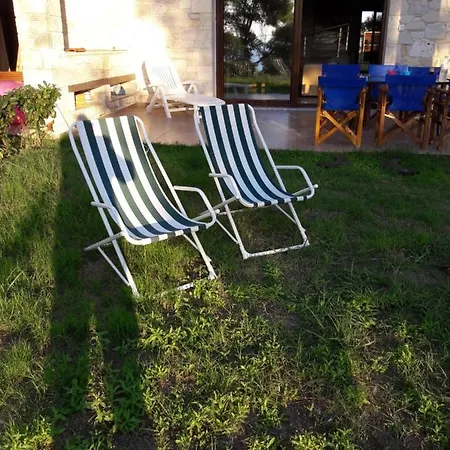 Villa Poseidi - Olivia Possidi