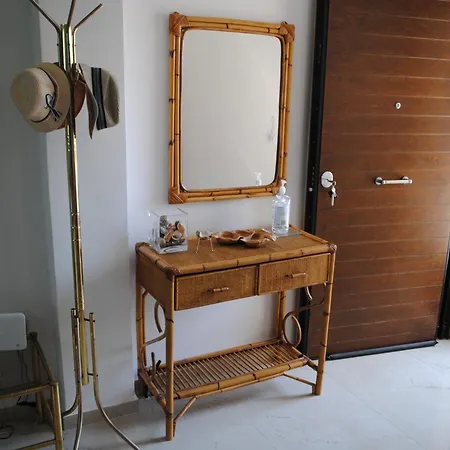 Poseidi - Olivia فيلة *